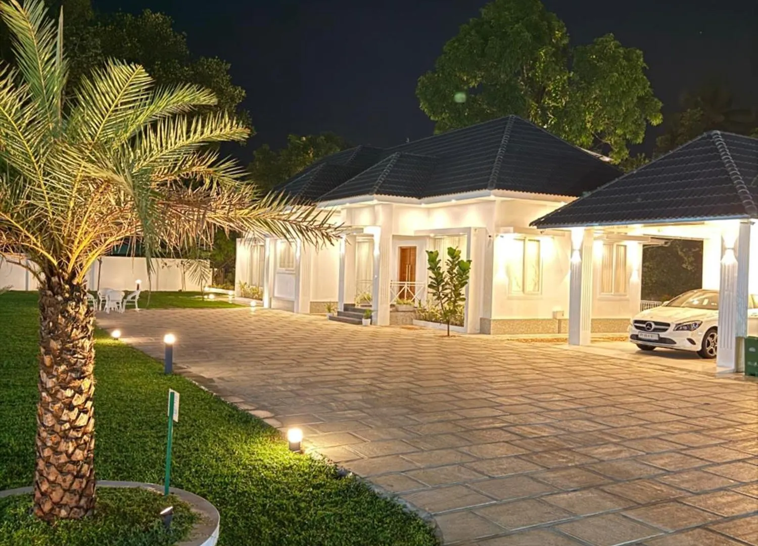 Le Jardin - Private Pool Villa Kochi